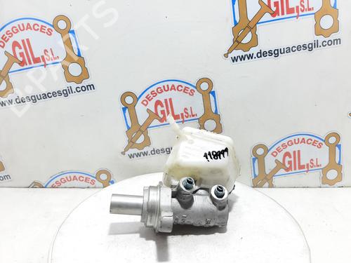 Used Brake master cylinder BMW 1 (F20) 116 d (116 hp) 20743112