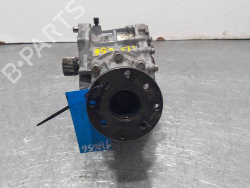 Used Transfer box HYUNDAI SANTA FÉ II (CM) 2.2 CRDi GLS (150 hp) 25304498