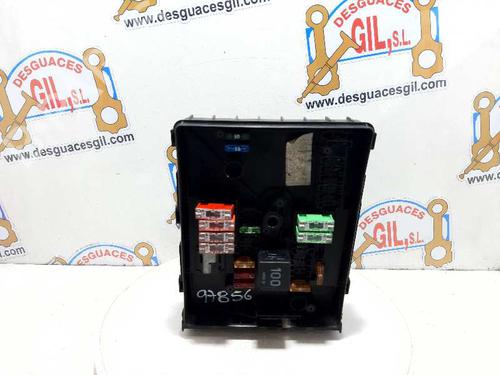 Fuse box VW GOLF VI (5K1) 2.0 TDI | BP20735142E1 