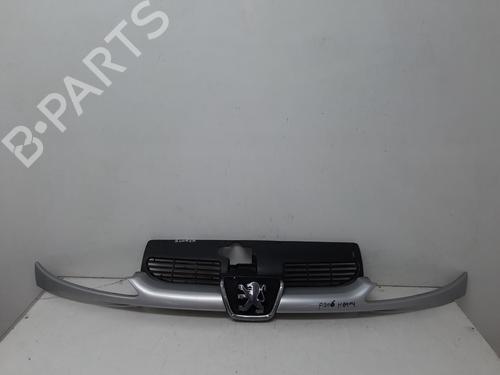 Used Grille Grille PEUGEOT 206 Hatchback (2A/C) 1.9 D (69 hp) 34131811 34131811