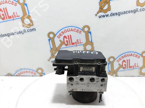 Used ABS pump RENAULT CLIO III (BR0/1, CR0/1) 1.5 dCi (BR17, CR17) (86 hp) 20756805
