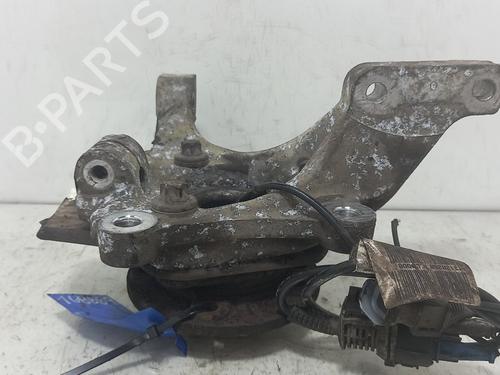 Left front steering knuckle OPEL VECTRA C Estate (Z02) 1.9 CDTI (F35) | BP25903751M25 