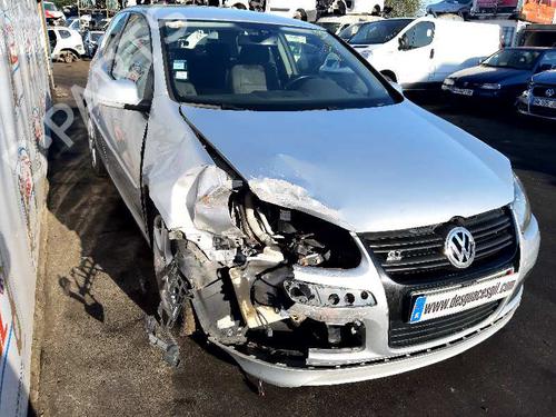 Fuse box VW GOLF VI (5K1) 2.0 TDI | BP20735142E1 