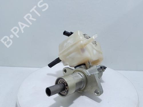 Used Brake master cylinder BMW 3 (E90) 318 d (122 hp) 21142211