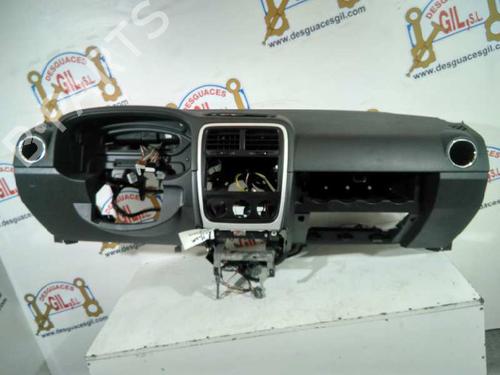 Instrumentbræt DODGE CALIBER 2.2 CRD (163 hp) 20782606