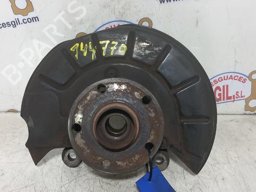 Used Right front steering knuckle VW GOLF V (1K1) [2003-2010]  20756528