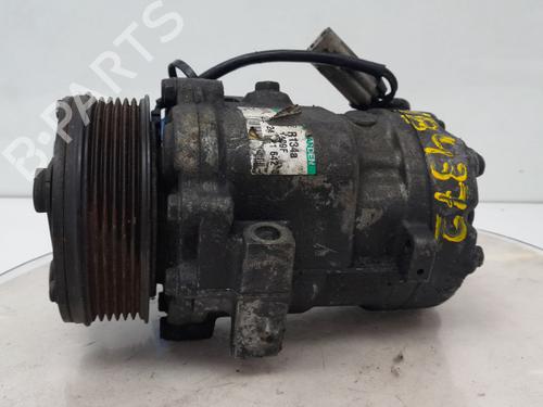 Used AC compressor OPEL MERIVA A MPV (X03) [2003-2010]  25938446