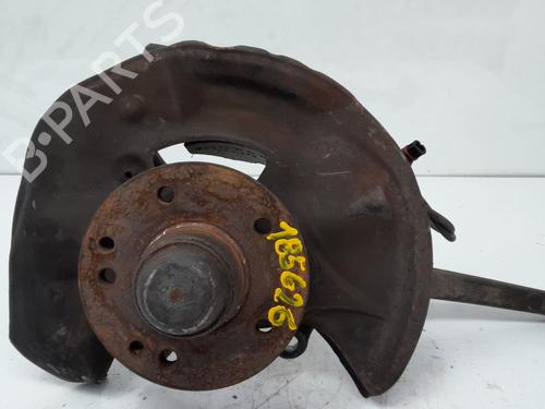 Used Right front steering knuckle MERCEDES-BENZ C-CLASS (W202) [1993-2000]  27626584