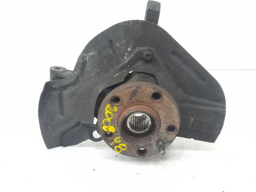 Used Left front steering knuckle FIAT SCUDO Bus (220_) 2.0 JTD (94 hp) 31382468