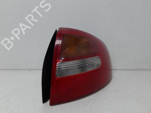 Feu arrière droit AUDI A6 C5 (4B2, 4B4) 2.4 quattro (170 hp) 31270066