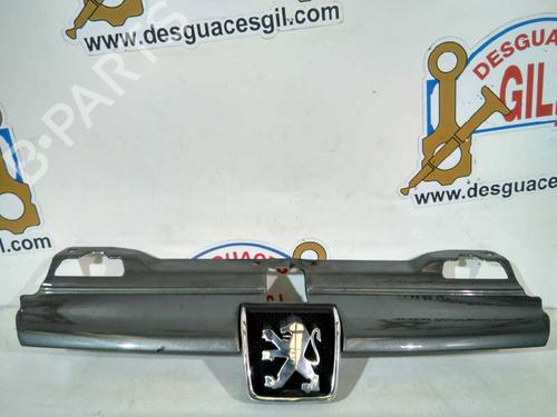 Used Grille PEUGEOT 406 (8B) 3.0 24V (190 hp) 20727736