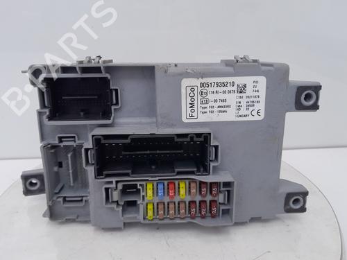 Used Fuse box FORD KA (RU8) 1.2 (69 hp) 28196171