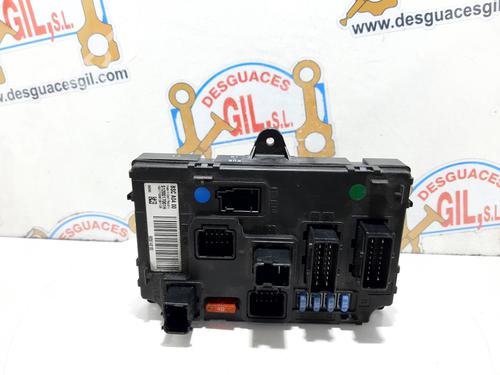 Sikringsdose PEUGEOT 407 SW (6E_, 6D_) 2.0 (136 hp) 20758353