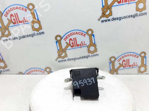 Used Tailgate lock VW GOLF VI (5K1) 2.0 TDI (170 hp) 20734433