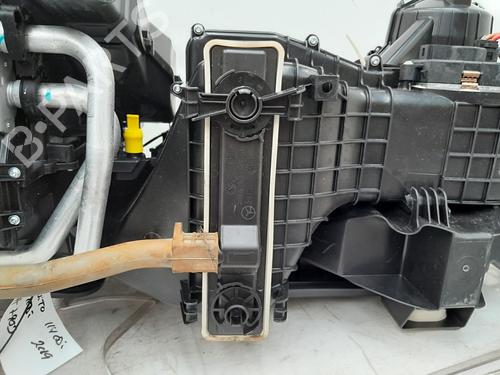 Heater matrix box MERCEDES-BENZ VITO Van (W447) 114 CDI (447.601, 447.603, 447.605) | BP30930417M61