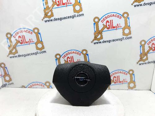 Used Driver airbag OPEL ZAFIRA / ZAFIRA FAMILY B (A05) [2005-2019]  20733920