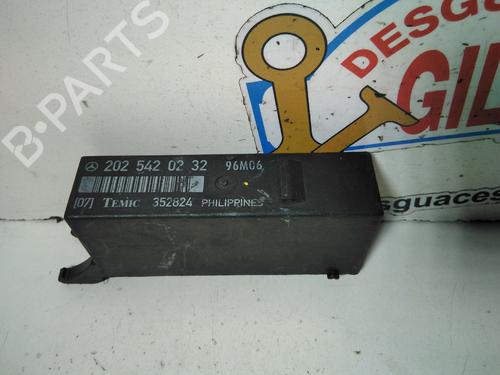 Used Lights ECU MERCEDES-BENZ C-CLASS (W202) C 180 (202.018) (122 hp) 20790550
