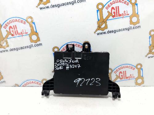 Used Fuse box OPEL INSIGNIA A Saloon (G09) 2.0 CDTI (69) (160 hp) 20733119