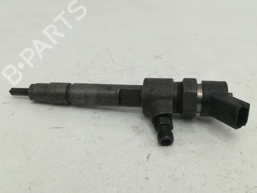 Used Injector ALFA ROMEO 145 (930_) 1.9 JTD (930.A4B) (105 hp) 27367545