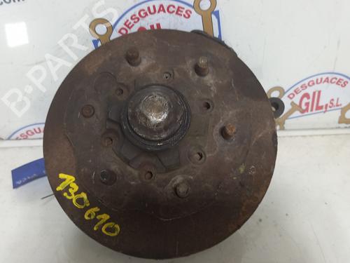 Used Right front steering knuckle NISSAN PICK UP (D22) 2.5 TD 4WD (103 hp) 20748277