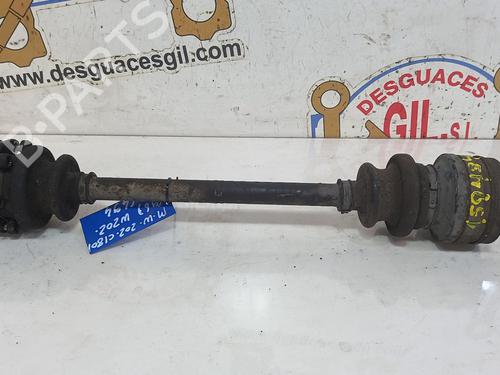 Drivaksel bagtil venstre MERCEDES-BENZ C-CLASS (W202) C 180 (202.018) (122 hp) 20766028