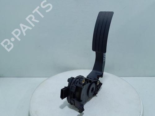 Pédale RENAULT CLIO IV (BH_) [2012-2021]  20773173