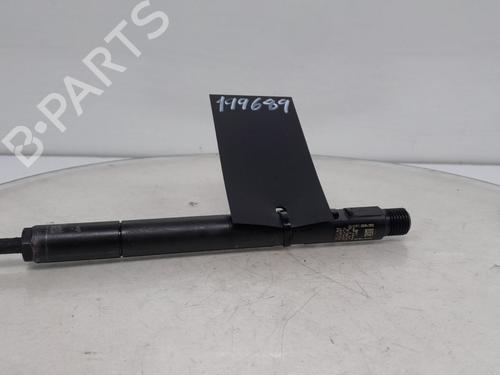 Used Injector MERCEDES-BENZ C-CLASS (W204) [2007-2015]  30942567