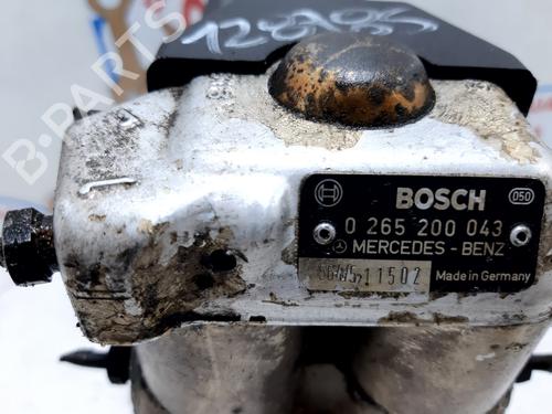 ABS pump MERCEDES-BENZ C-CLASS (W202) C 250 D (202.125) | BP20747400M43 