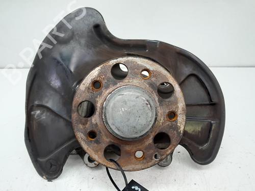 Used Left front steering knuckle Left front steering knuckle MERCEDES-BENZ C-CLASS Coupe (CL203) C 200 CDI (203.707) (122 hp) 34131659 34131659