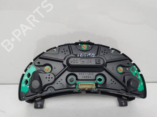 Instrument cluster OPEL CORSA C (X01)  | BP26915768C47 