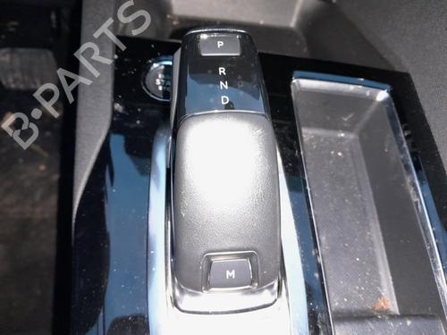 Used Gear lever PEUGEOT 5008 II (MC_, MJ_, MR_, M4_) [2016-2025]  25342266