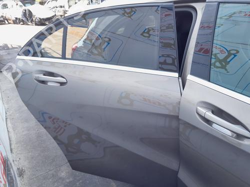 Used Right rear door MERCEDES-BENZ A-CLASS (W176) A 200 (176.043) (156 hp) 30279501