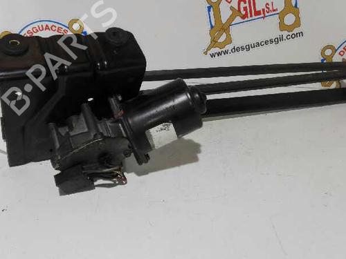 Used Front wiper motor RENAULT TRAFIC Van (T_, P_, V_) [1989-2002]  20776560