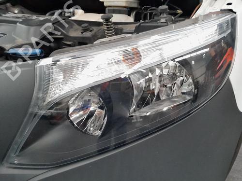 Used Left headlight MERCEDES-BENZ VITO Van (W447) 110 CDI (447.601, 447.603, 447.605) (102 hp) 31382416
