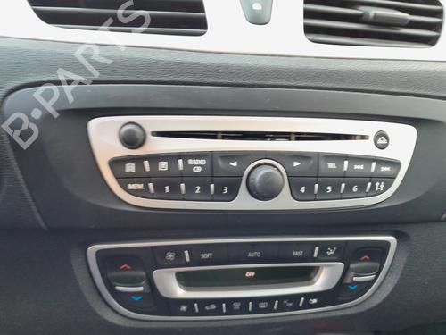 Left taillight RENAULT SCÉNIC III (JZ0/1_)  | BP31320471C34 