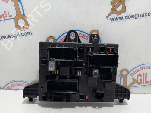 Sikringsdose OPEL ASTRA J (P10) [2009-2016]  20772526