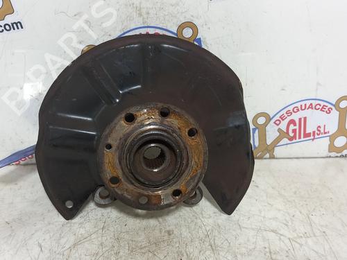 Used Left front steering knuckle VOLVO 460 (464) 1.8 (90 hp) 20755615