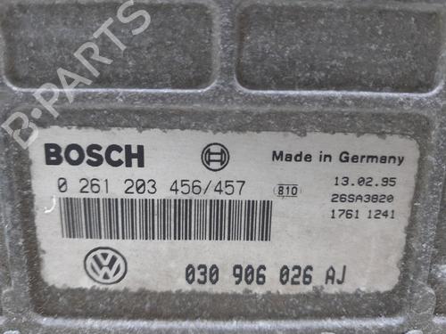 Engine control unit (ECU) VW POLO III (6N1) 55 1.3 | BP21097293M57 
