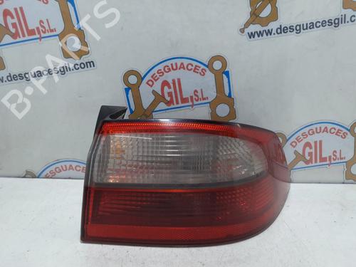 Used Right taillight RENAULT LAGUNA II (BG0/1_) 1.9 dCi (107 hp) 20770171