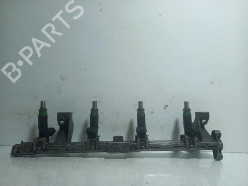 Used Injection rail Injection rail 39185823 39185823