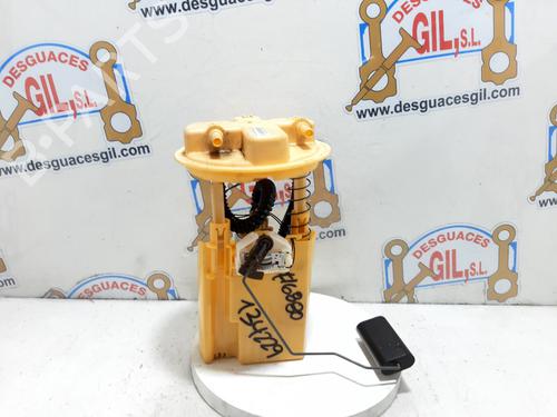 Used Fuel pump RENAULT CAPTUR I (J5_, H5_) [2013-2025]  20753619