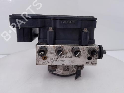 Used ABS pump PEUGEOT 308 II (LB_, LP_, LW_, LH_, L3_) [2013-2021]  27468477