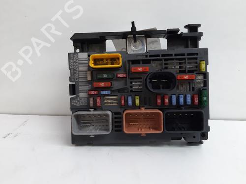 Used Fuse box Fuse box CITROËN C4 Picasso I MPV (UD_) 1.6 HDi 110 (112 hp) 34132620 34132620