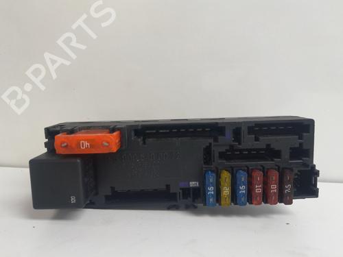 Used Fuse box Fuse box MERCEDES-BENZ CLK (C208) CLK 320 (208.365) (218 hp) 34134052 34134052