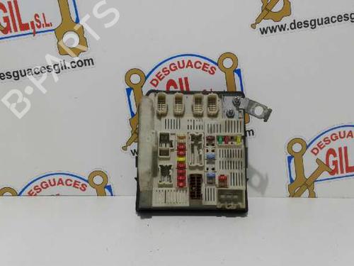 Used Fuse box RENAULT MEGANE II (BM0/1_, CM0/1_) 1.5 dCi (BM02, BM13, BM2A, CM02, CM13) (101 hp) 20794654