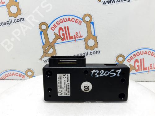 Elektronische module MERCEDES-BENZ C-CLASS Coupe (CL203) C 180 Kompressor (203.746) (143 hp) 20749189