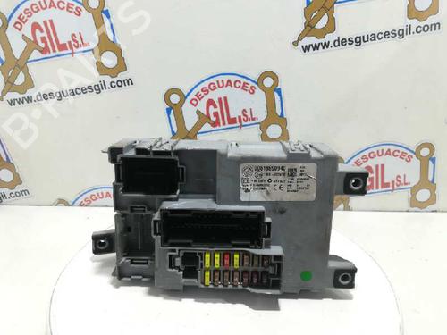 Used Fuse box FIAT GRANDE PUNTO (199_) 1.3 D Multijet (75 hp) 20729260