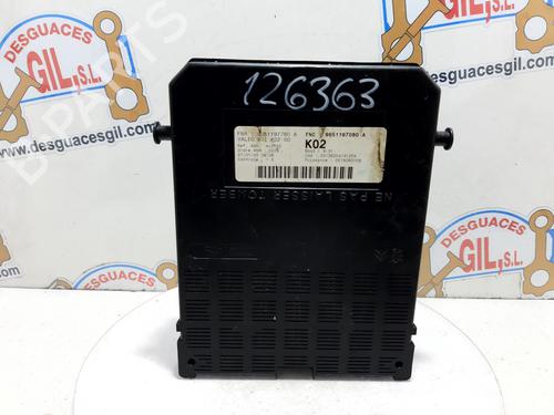 Used Fuse box PEUGEOT 307 (3A/C) 2.0 HDi 90 (90 hp) 20746227