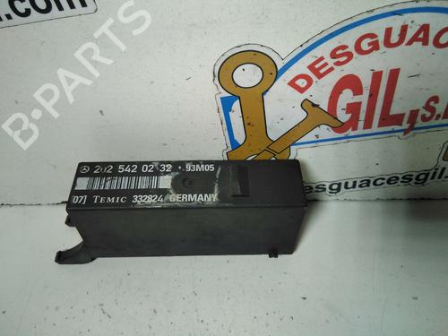 Used Lights ECU MERCEDES-BENZ C-CLASS (W202) C 180 (202.018) (122 hp) 20790547
