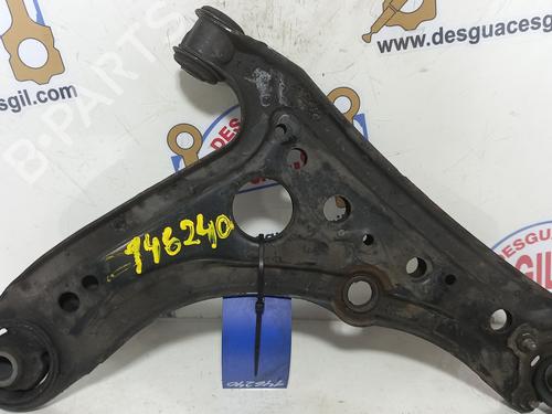 Used Right front suspension arm VW POLO (6N2) [1999-2001]  20757542